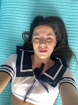 OnlyLeiLa online show from April 13, 2026, 5:35 am