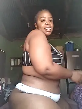 Snapshot of blxckiey chatting on February 19, 2026, 8:32 am blxckiey online show from February 19, 2026, 8:32 am