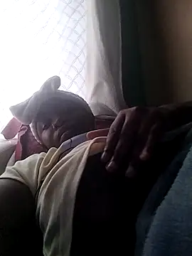 Snapshot of blxckiey chatting on February 28, 2026, 2:51 pm blxckiey online show from February 28, 2026, 2:51 pm