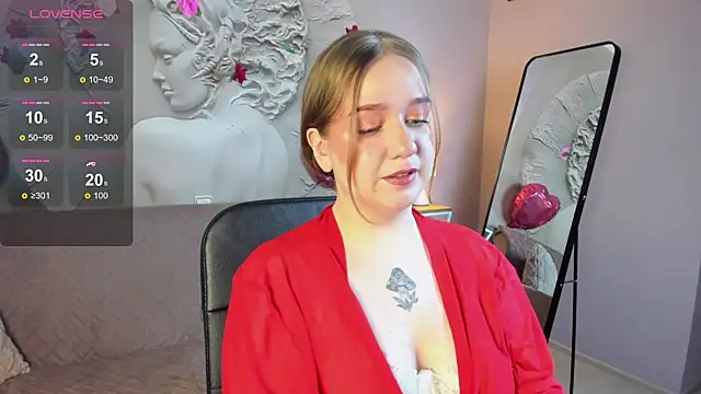 RachelDiRose online show from February 19, 2026, 3:13 am