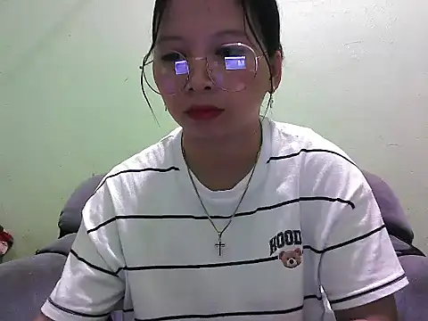 pinay sweety23 online show from March 13, 2026, 11:28 am