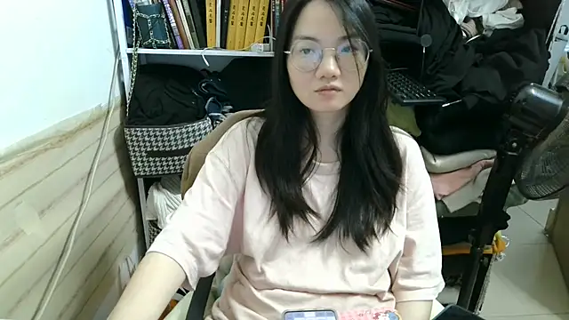 Snapshot of xiaoxiaowan11 chatting on April 10, 2026, 11:48 am xiaoxiaowan11 online show from April 10, 2026, 11:48 am