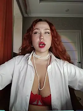 LolaaMint  online show from March 5, 2026, 10:11 am