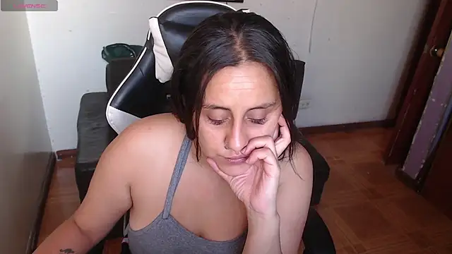 MeliisaRobers online show from February 28, 2026, 3:13 pm