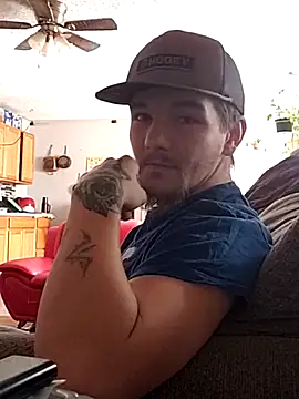 Snapshot of Horus1922 chatting on February 6, 2026, 6:55 pm Horus1922 online show from February 6, 2026, 6:55 pm