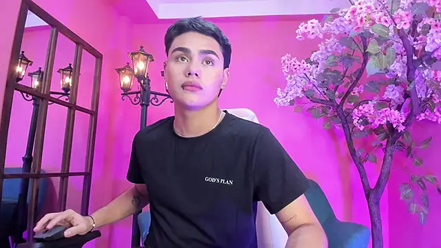 FemNoa online show from February 5, 2026, 11:26 am