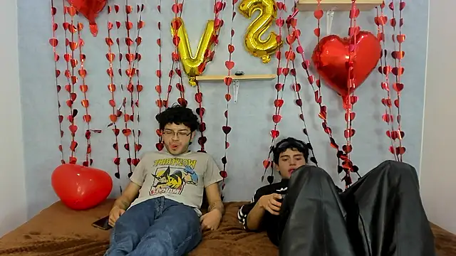 Eliotkinky online show from February 18, 2026, 5:09 pm