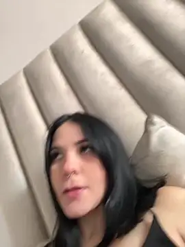 Snapshot of lolibahia chatting on February 22, 2026, 3:54 pm lolibahia online show from February 22, 2026, 3:54 pm