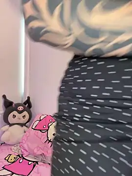 Snapshot of lolibahia chatting on March 1, 2026, 9:28 pm lolibahia online show from March 1, 2026, 9:28 pm