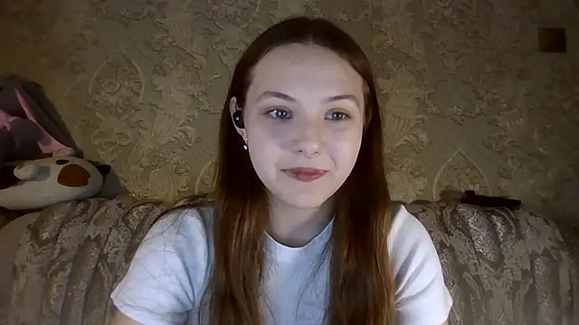 Snapshot of YuniNeko chatting on February 16, 2026, 5:09 pm YuniNeko online show from February 16, 2026, 5:09 pm