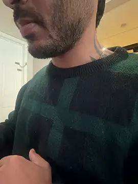 Snapshot of DaggerTie chatting on February 24, 2026, 3:10 pm DaggerTie online show from February 24, 2026, 3:10 pm