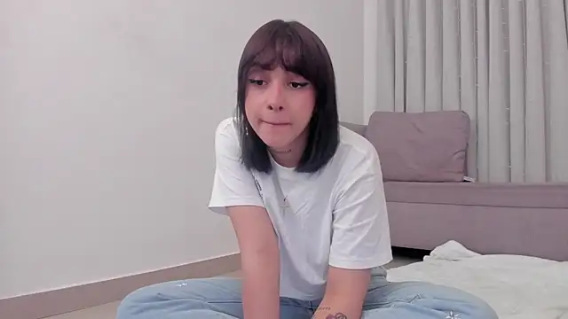 Snapshot of salome_velour chatting on June 28, 2026, 4:46 pm salome velour online show from June 28, 2026, 4:46 pm