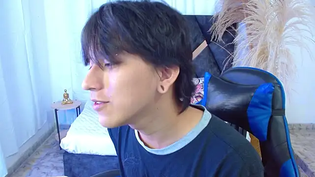 Snapshot of nikoo_18 chatting on February 27, 2026, 1:33 pm nikoo 18 online show from February 27, 2026, 1:33 pm