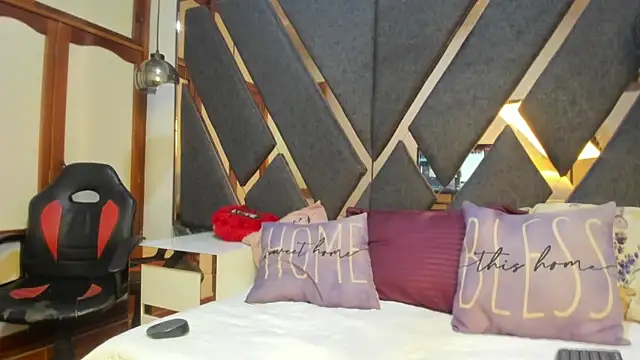 Maggyx online show from February 12, 2026, 1:28 pm