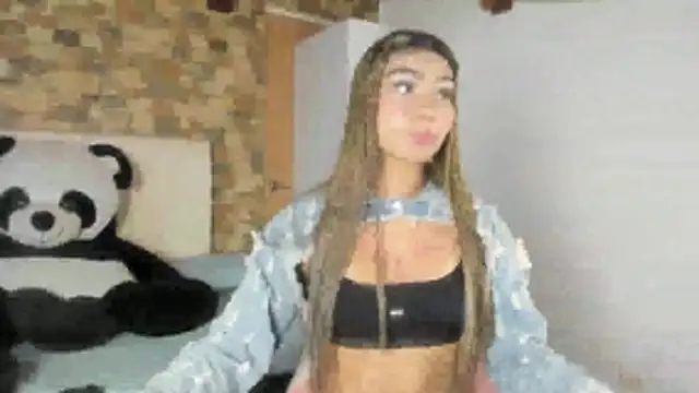 Snapshot of khaimi_ chatting on February 27, 2026, 9:04 pm khaimi online show from February 27, 2026, 9:04 pm