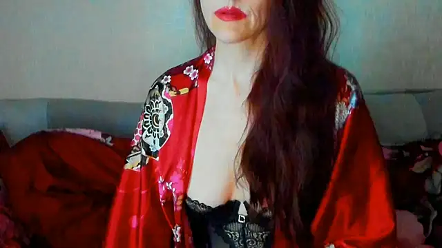 beddable woman online show from May 26, 2026, 2:29 am