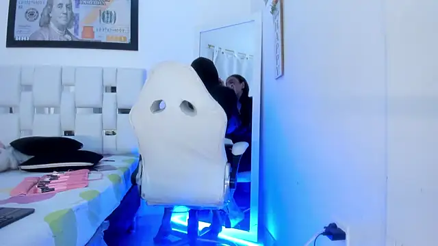 isabellalovestory online show from February 10, 2026, 5:11 am