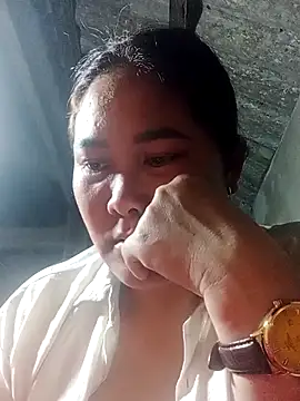 Snapshot of bongtuyet11 chatting on February 17, 2026, 11:07 am bongtuyet11 online show from February 17, 2026, 11:07 am