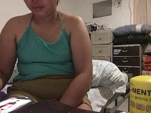 Snapshot of lady_candy85 chatting on February 9, 2026, 8:35 pm lady candy85 online show from February 9, 2026, 8:35 pm