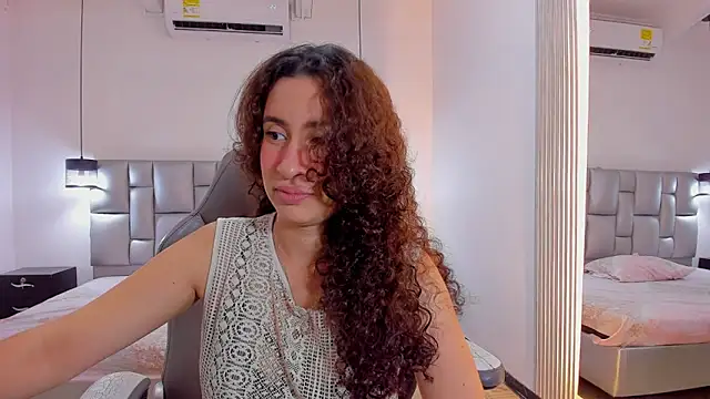 Snapshot of NoaMalak7 chatting on February 25, 2026, 8:40 pm NoaMalak7 online show from February 25, 2026, 8:40 pm