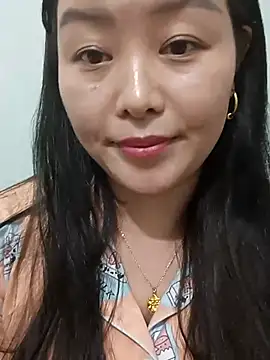 Jennie dogy online show from February 8, 2026, 3:26 pm