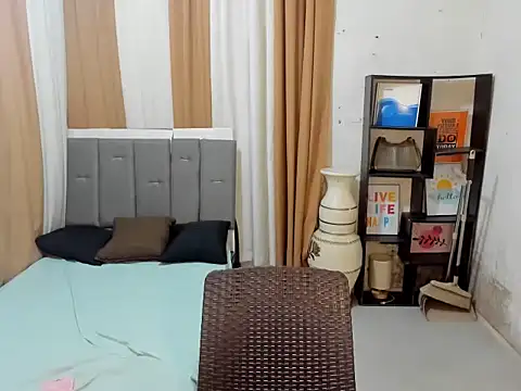 BigCockKiara online show from March 4, 2026, 6:08 am