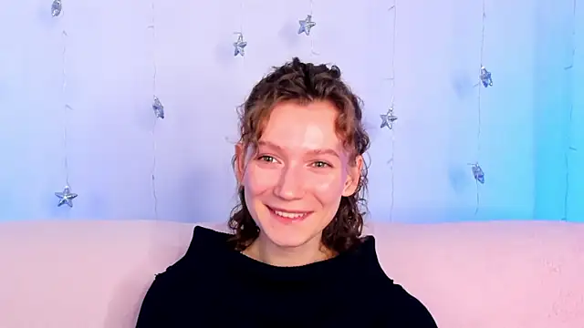 MarinaHottie online show from February 4, 2026, 8:09 am