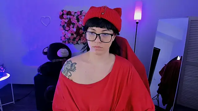 NeoGeisha online show from April 18, 2026, 7:07 pm