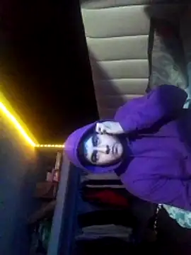 cobalto azul online show from February 4, 2026, 12:55 pm