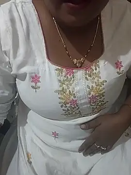 Snapshot of Archana_achu143 chatting on February 24, 2026, 12:03 pm Archana achu143 online show from February 24, 2026, 12:03 pm