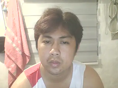 mattyXthridy online show from February 5, 2026, 2:43 pm