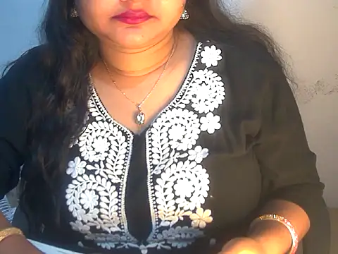 Saniya K2 online show from February 7, 2026, 6:33 pm