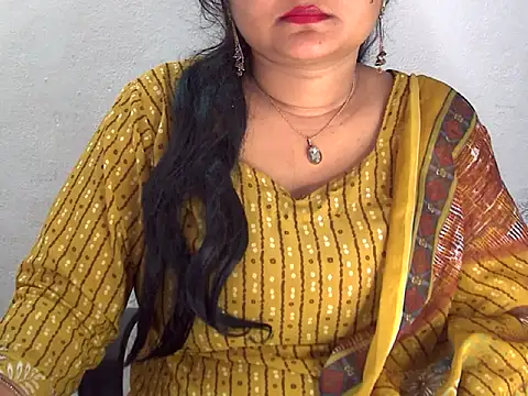 Snapshot of Saniya_K2 chatting on April 26, 2026, 6:44 am Saniya K2 online show from April 26, 2026, 6:44 am