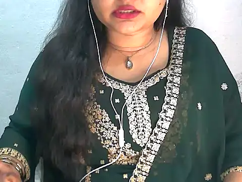 Snapshot of Saniya_K2 chatting on June 26, 2026, 4:33 pm Saniya K2 online show from June 26, 2026, 4:33 pm