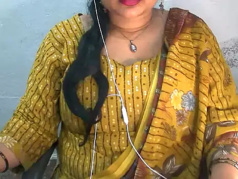 Snapshot of Saniya_K2 chatting on August 5, 2026, 5:16 pm Saniya K2 online show from August 5, 2026, 5:16 pm