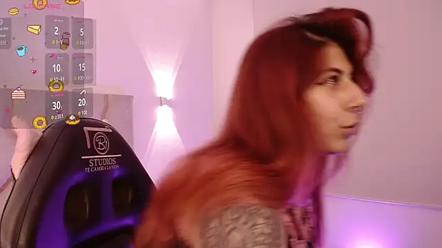 Snapshot of Sashaa_tay chatting on February 20, 2026, 7:25 pm Sashaa tay online show from February 20, 2026, 7:25 pm