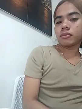 Wildcam21 online show from March 18, 2026, 1:20 am