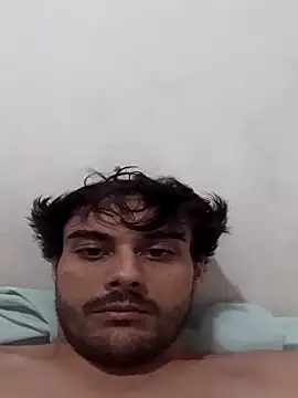 henriquefc2712 online show from March 31, 2026, 10:10 pm