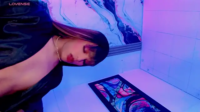 Zonce shimer online show from March 26, 2026, 7:41 pm