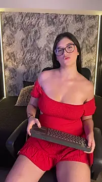 Snapshot of Dahlia-Rose chatting on February 11, 2026, 7:52 pm Dahlia-Rose online show from February 11, 2026, 7:52 pm