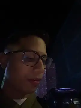 Snapshot of Gael_Velaryx chatting on February 14, 2026, 4:31 am Gael Velaryx online show from February 14, 2026, 4:31 am