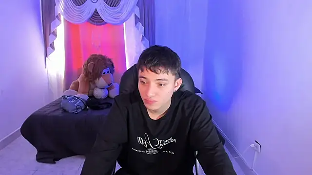 Wesleey-Boy online show from February 25, 2026, 7:45 pm