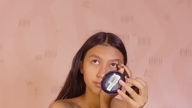 Snapshot of ThinPrincesss chatting on February 14, 2026, 12:46 pm ThinPrincesss online show from February 14, 2026, 12:46 pm