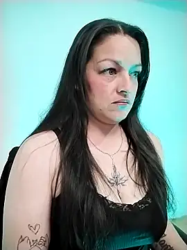 Snapshot of Ivanna_Greey1 chatting on February 7, 2026, 12:03 am Ivanna Greey1 online show from February 7, 2026, 12:03 am