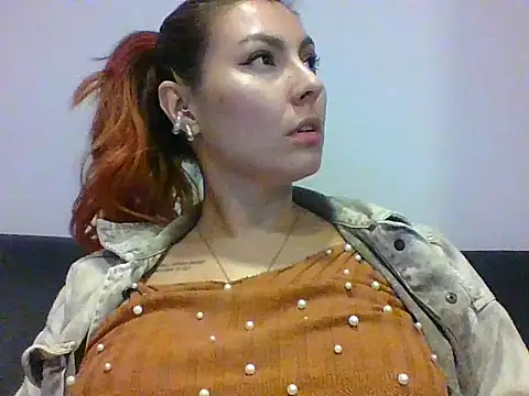 Snapshot of AnnyaEvans chatting on June 2, 2026, 3:19 am AnnyaEvans online show from June 2, 2026, 3:19 am