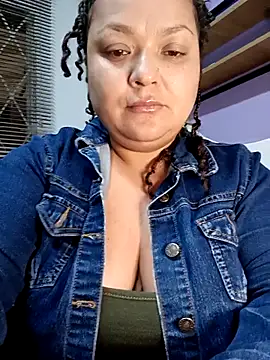 SweettSin online show from March 10, 2026, 12:10 pm