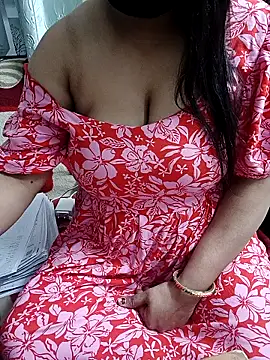 Snapshot of GangbangCouple chatting on February 19, 2026, 5:14 am GangbangCouple online show from February 19, 2026, 5:14 am