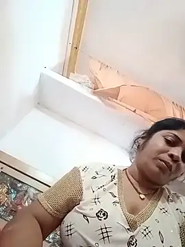 Snapshot of Horney_Bhabhi chatting on June 2, 2026, 10:50 am Horney Bhabhi online show from June 2, 2026, 10:50 am