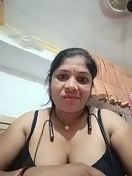 Snapshot of Horney_Bhabhi chatting on June 24, 2026, 5:01 pm Horney Bhabhi online show from June 24, 2026, 5:01 pm