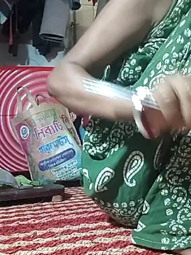 Sweet-runi online show from March 20, 2026, 2:27 am